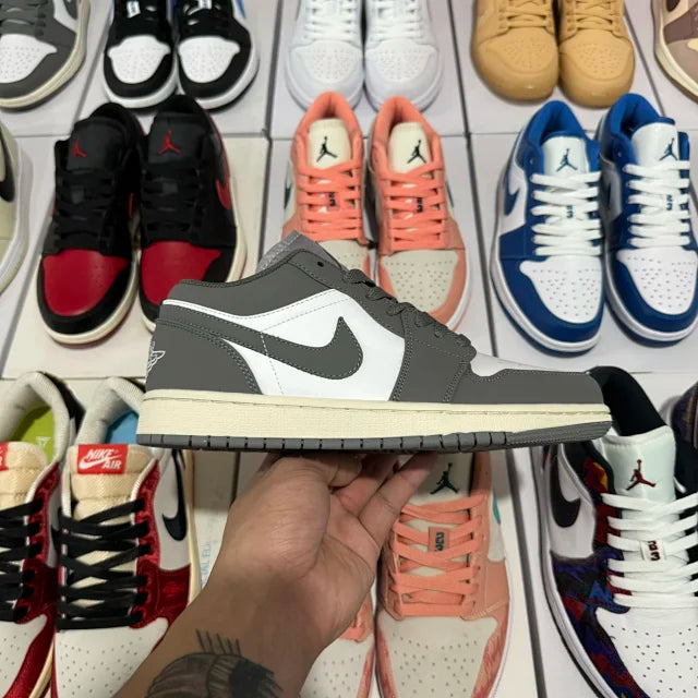 AJ1 Vintage Stealth Grey
