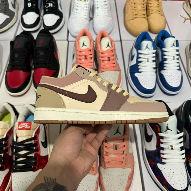 AJ1 LOW BEIGE/MULTI-COLOR