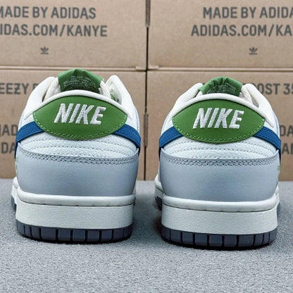 Dunk x The North Face