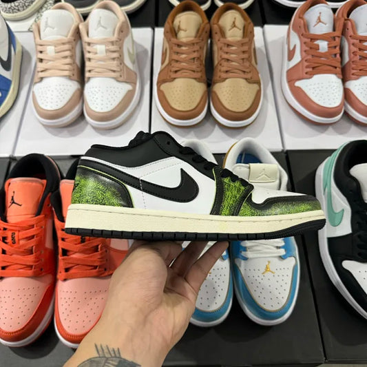 AJ1 Low Wear-Away Electric Green
