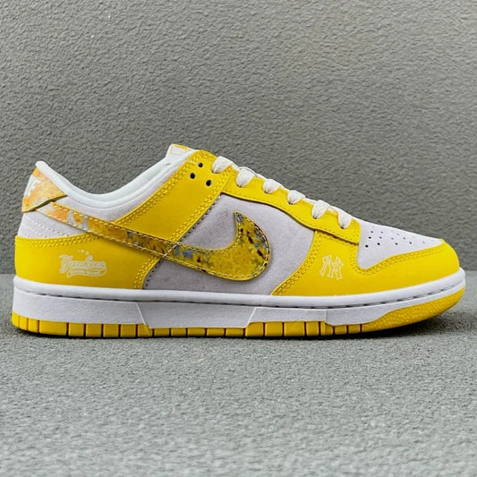 Dunk SP Yellow