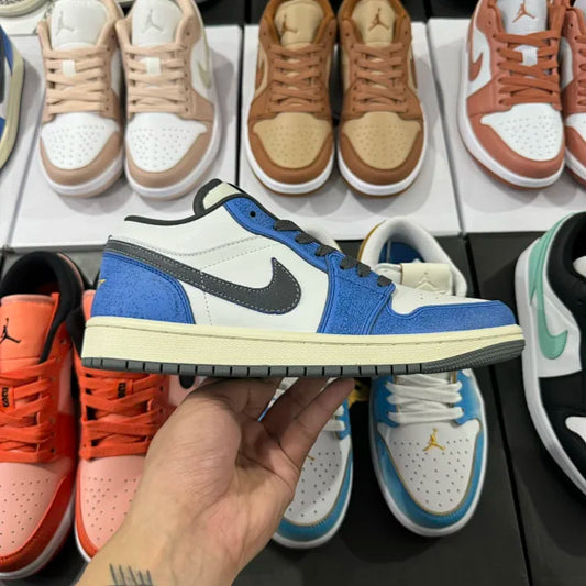 AJ1 Low Flight Vintage