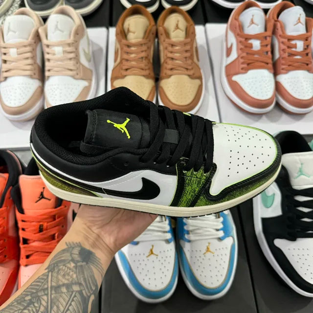 AJ1 Low Wear-Away Electric Green