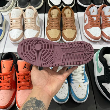 AJ1 Low Unity
