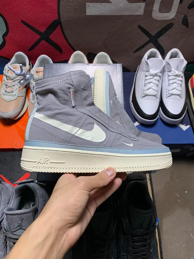 AF1