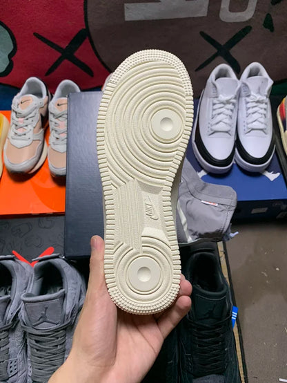 AF1