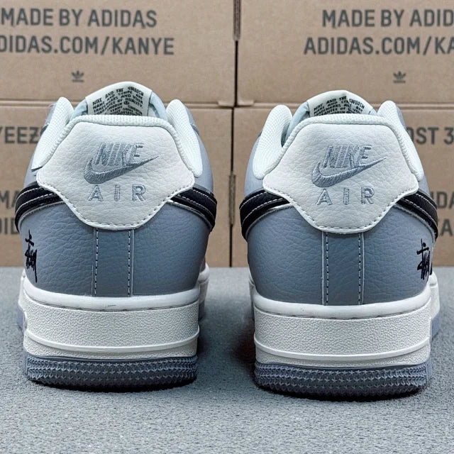 AF1 x Stüssy