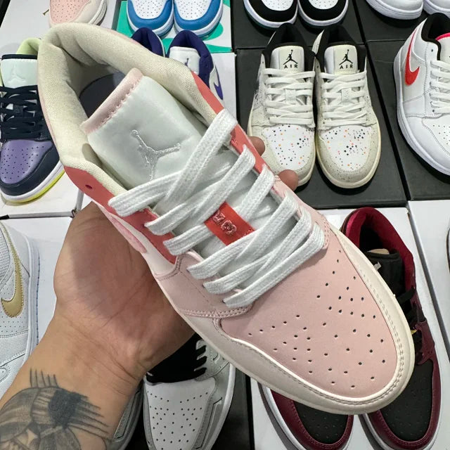 AJ1 Low Mighty Swooshers Pink