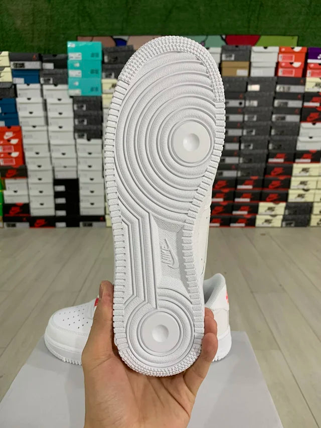AF1