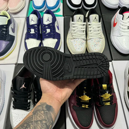 AJ1 Low Black White Hyper Pink