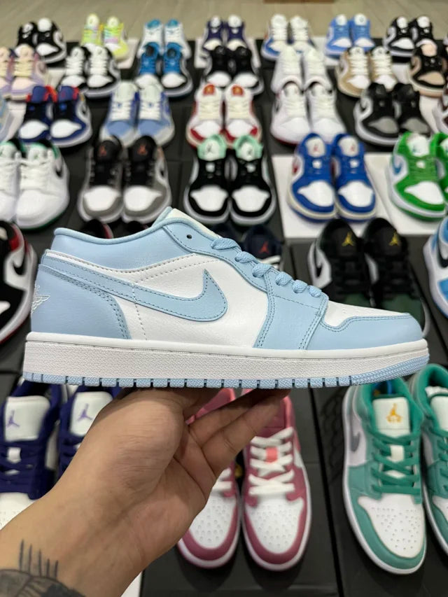 AJ1 Low