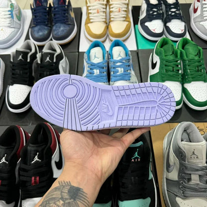 AJ1 Low