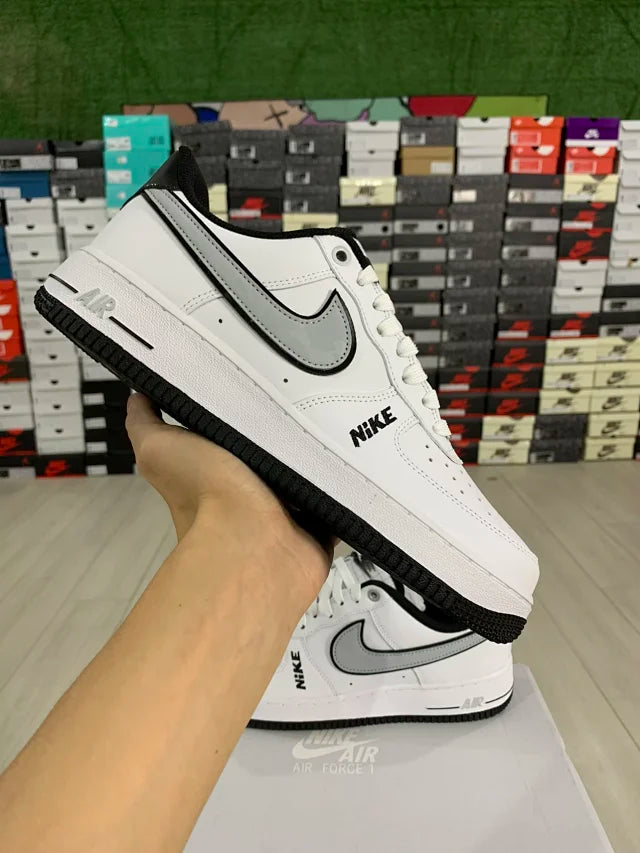 AF1
