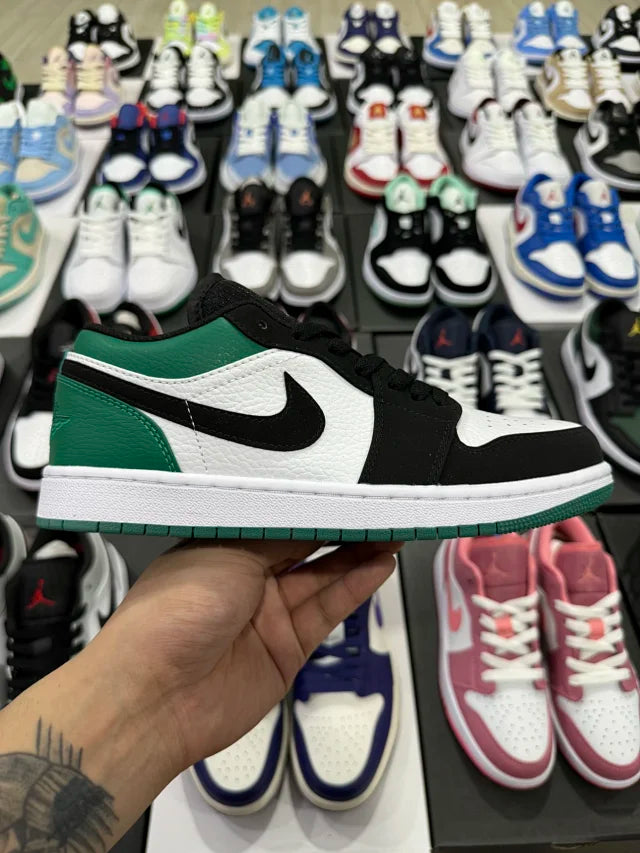 AJ1 Low