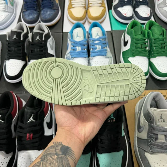 AJ1 Low