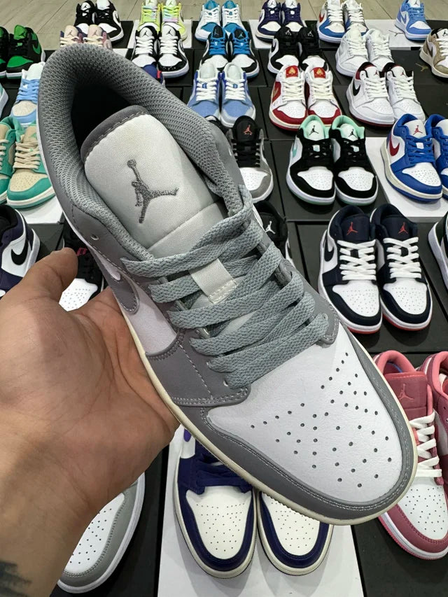 AJ1 Low