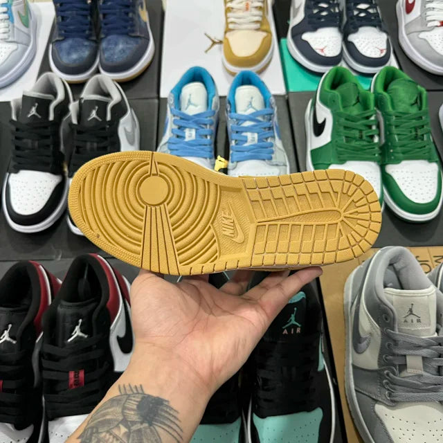 AJ1 Low