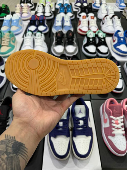 AJ1 Low