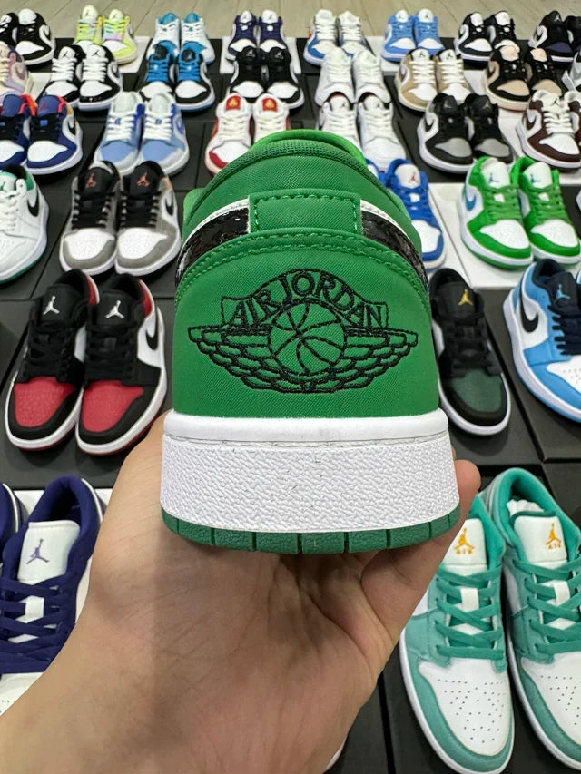 AJ1 Low