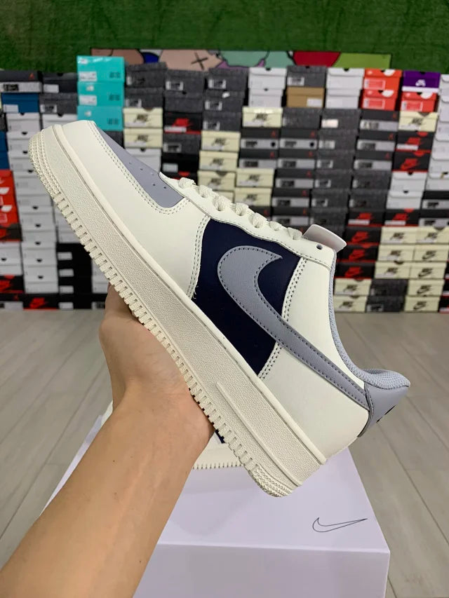 AF1