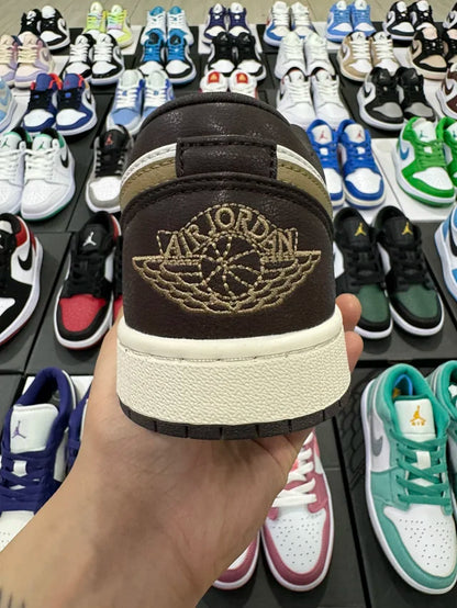 AJ1 Low