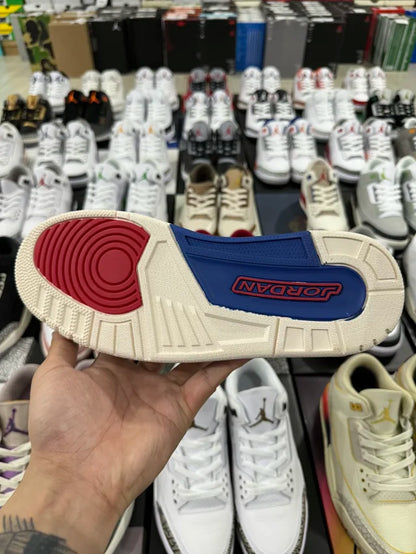 AJ3 International Flight