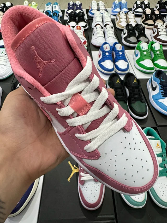 AJ1 Low