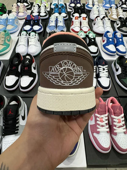 AJ1 Low