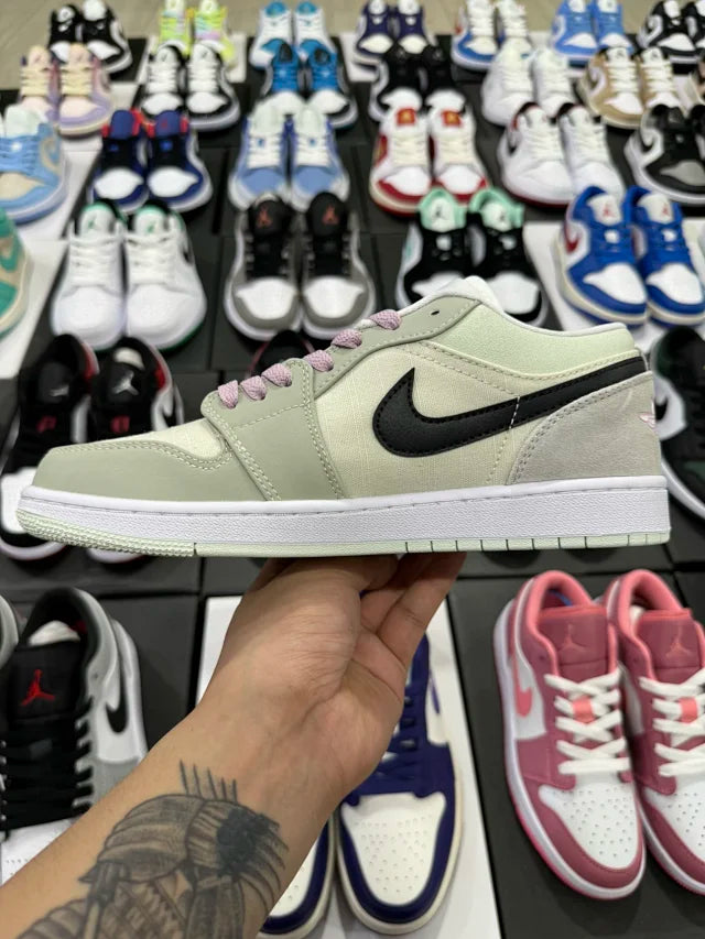 AJ1 Low