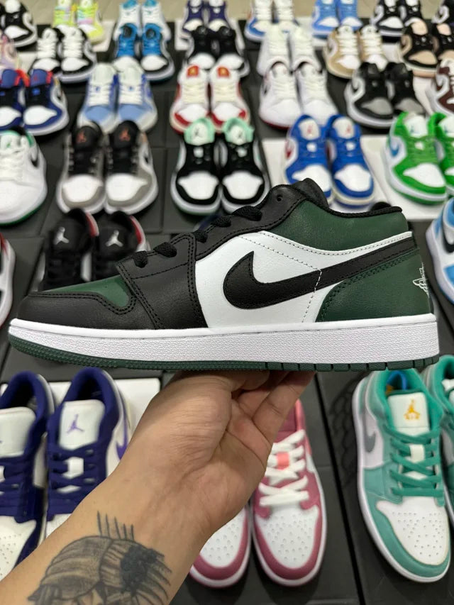 AJ1 Low