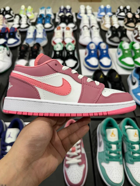 AJ1 Low