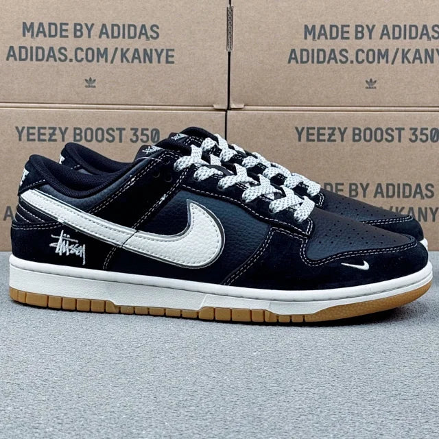 Dunk x Stussy