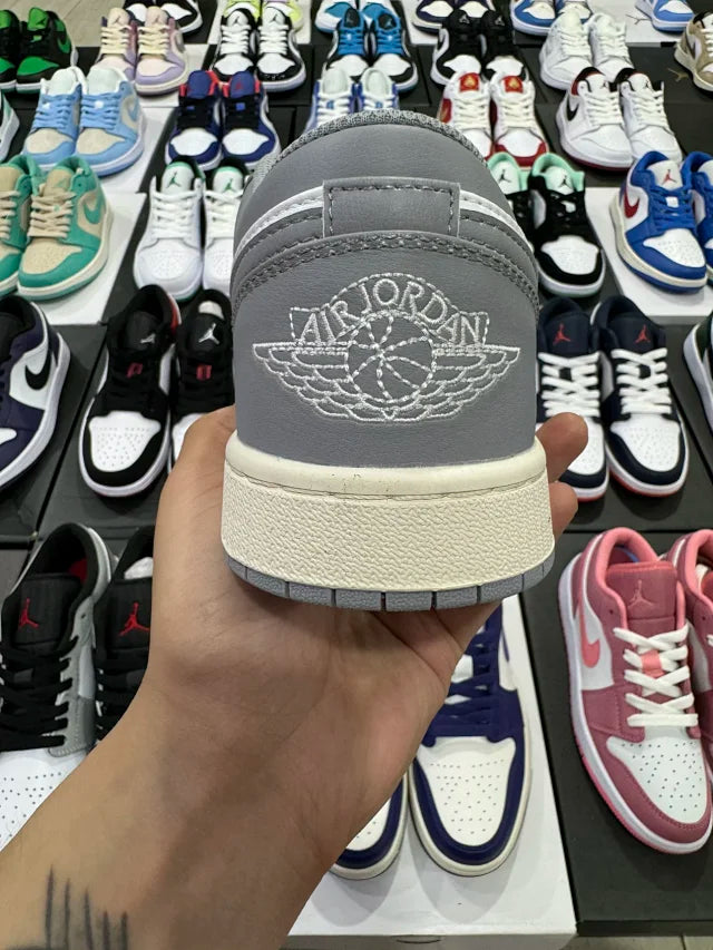 AJ1 Low