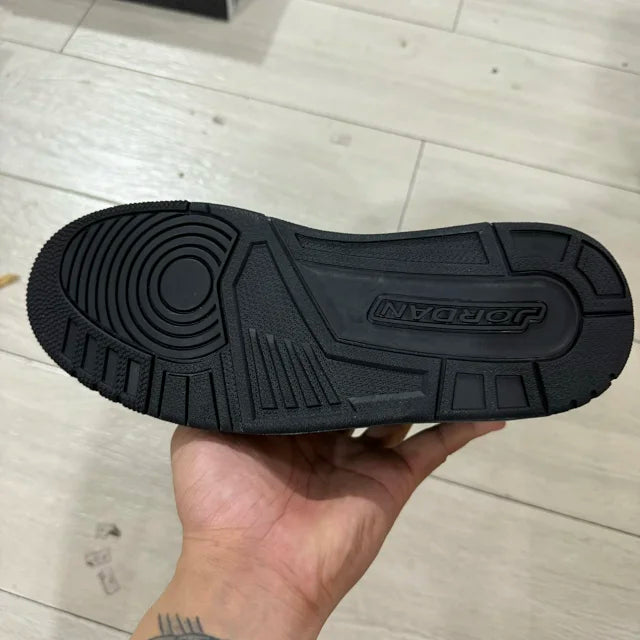 AJ2 Black