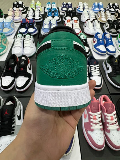 AJ1 Low