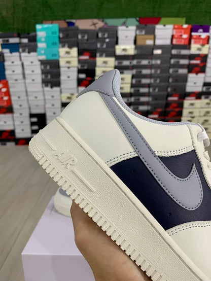 AF1