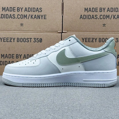 AF1