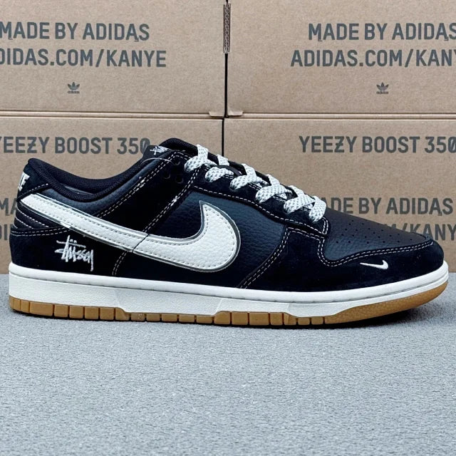 Dunk x Stussy
