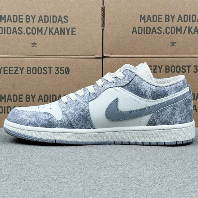 AJ1 Low x The Nort Face