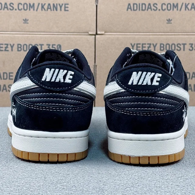 Dunk x Stussy