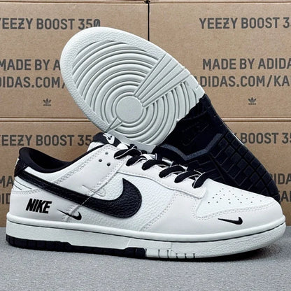 Dunk SP Black And White