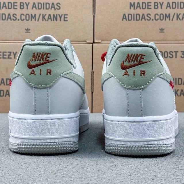 AF1
