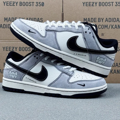 Dunk x Kaws