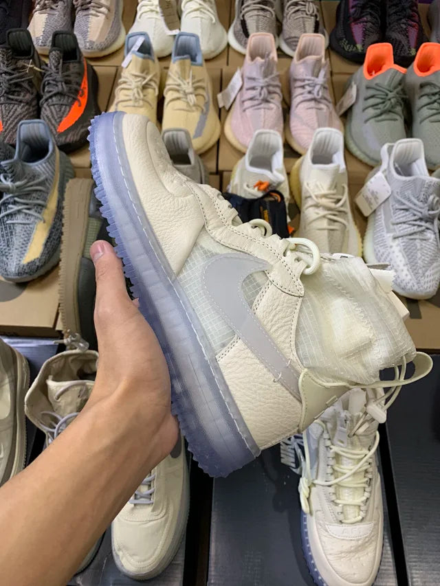 AF1  High WTR Gore-Tex Phantom White