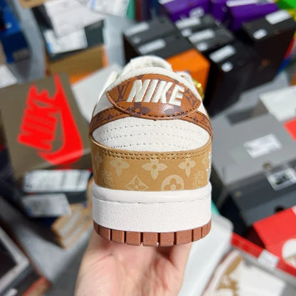 Dunk x LV
