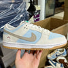 Dunk SP White and litle Blue