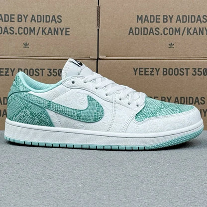 AJ1 Low
