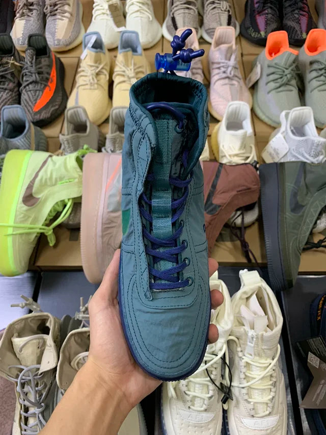 AF1  Shell