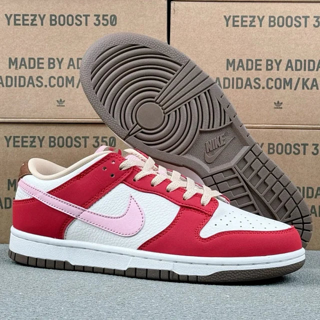 Dunk SP Red And White