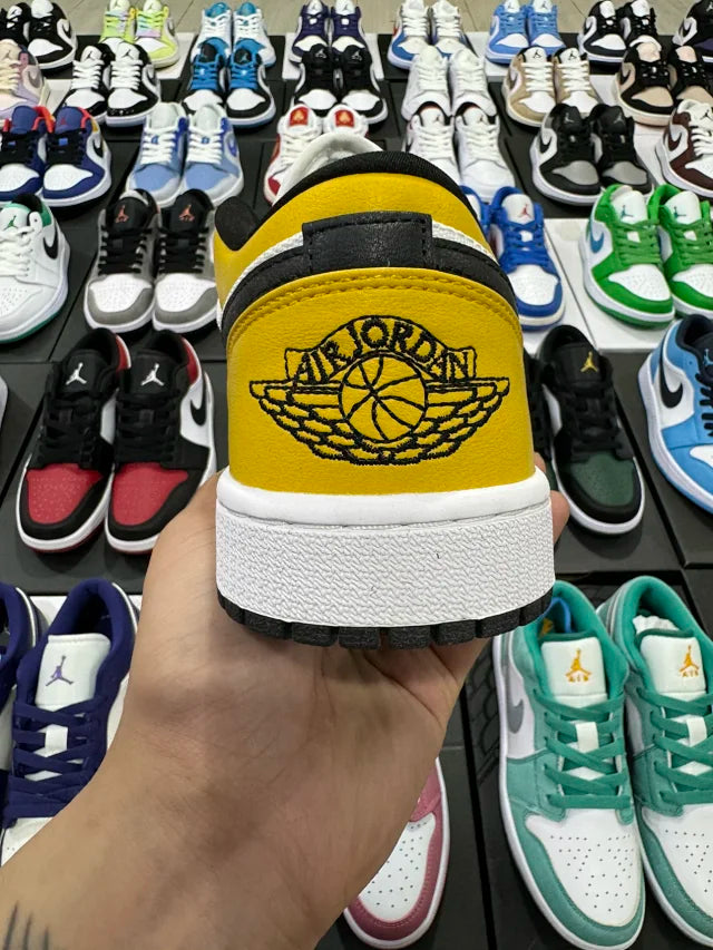AJ1 Low